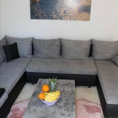 Apartman A Friendly Adventure Apartamento Podstrana